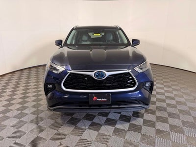 2024 Toyota Highlander Hybrid XLE