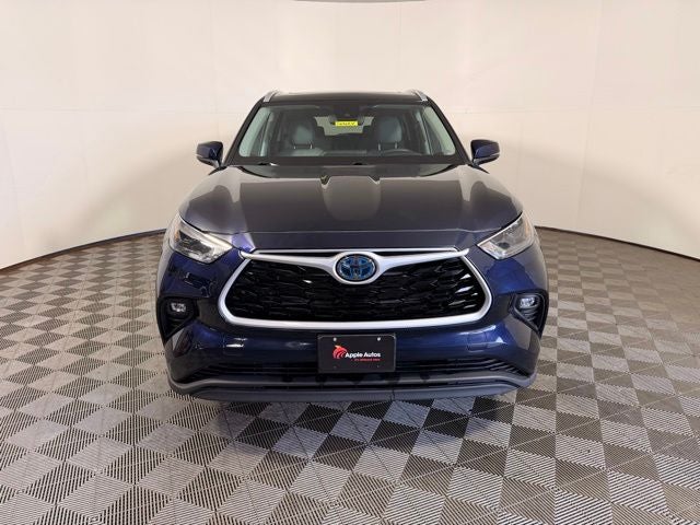 2024 Toyota Highlander Hybrid XLE