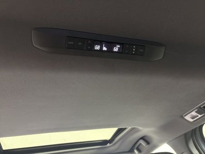 2022 Toyota Sienna XSE 7 Passenger