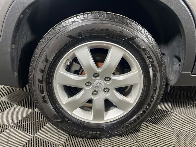 2011 Kia Sorento LX
