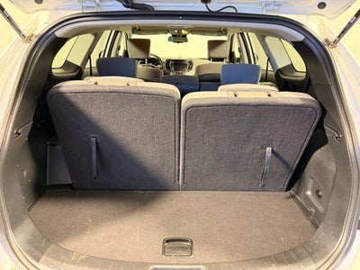 2018 Hyundai Santa Fe SE