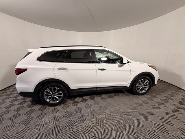 2018 Hyundai Santa Fe SE