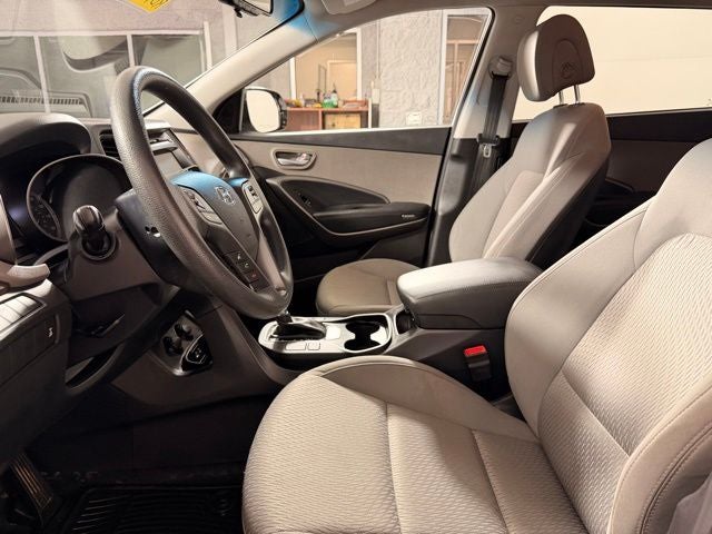 2018 Hyundai Santa Fe SE