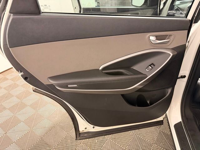 2018 Hyundai Santa Fe SE