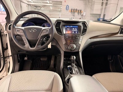 2018 Hyundai Santa Fe SE