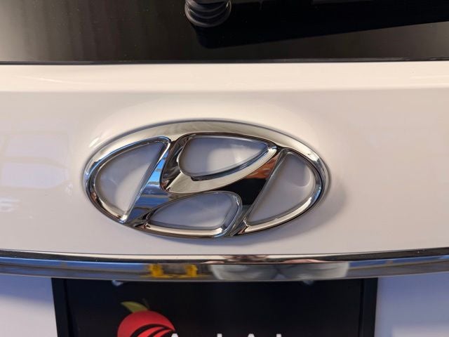 2018 Hyundai Santa Fe SE