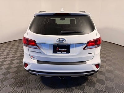 2018 Hyundai Santa Fe SE