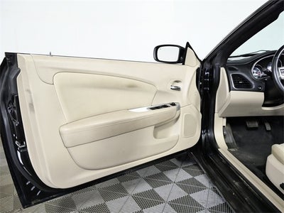 2013 Chrysler 200 Touring