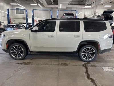 2022 Jeep Wagoneer Series III