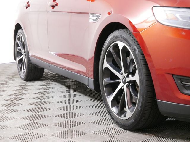 2014 Ford Taurus SEL