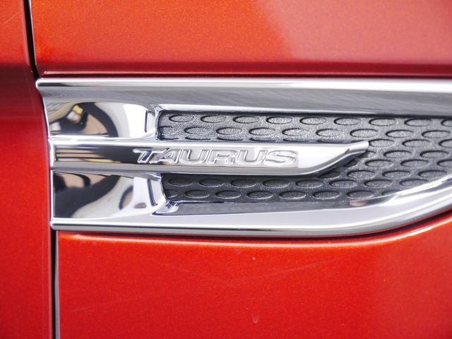 2014 Ford Taurus SEL