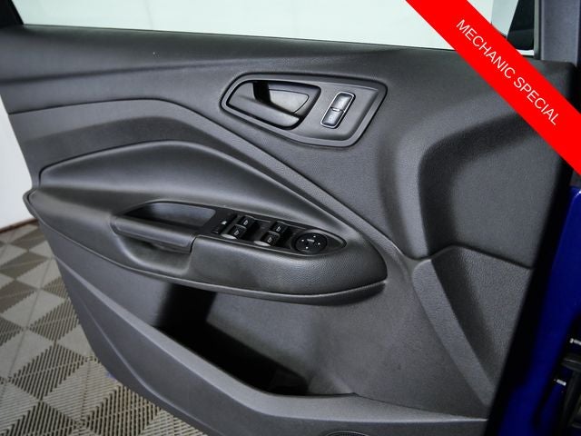 2015 Ford Escape S