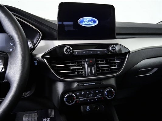2021 Ford Escape SE in Shakopee, MN - Apple Used Autos Shakopee