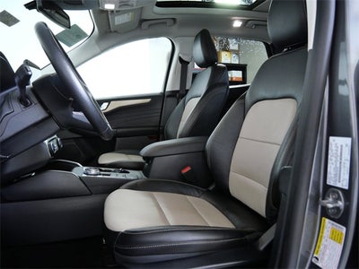 2021 Ford Escape Titanium