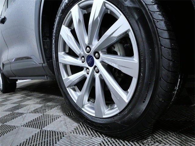 2021 Ford Escape Titanium