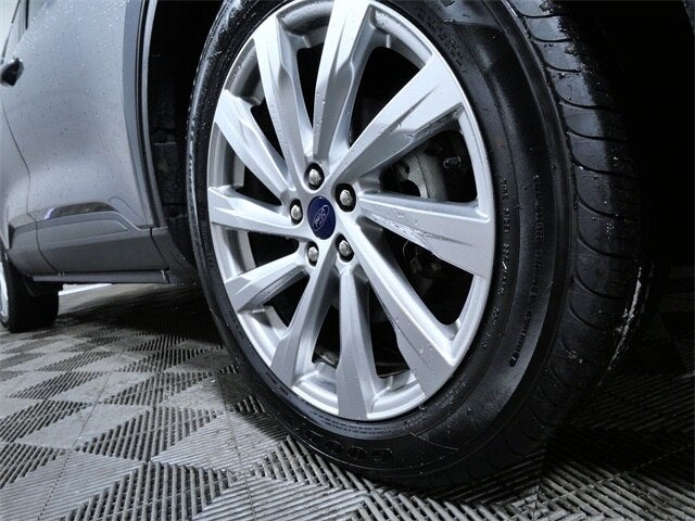 2021 Ford Escape Titanium