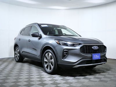 2025 Ford Escape Platinum