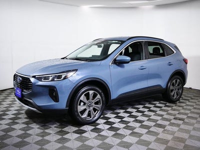 2025 Ford Escape Platinum