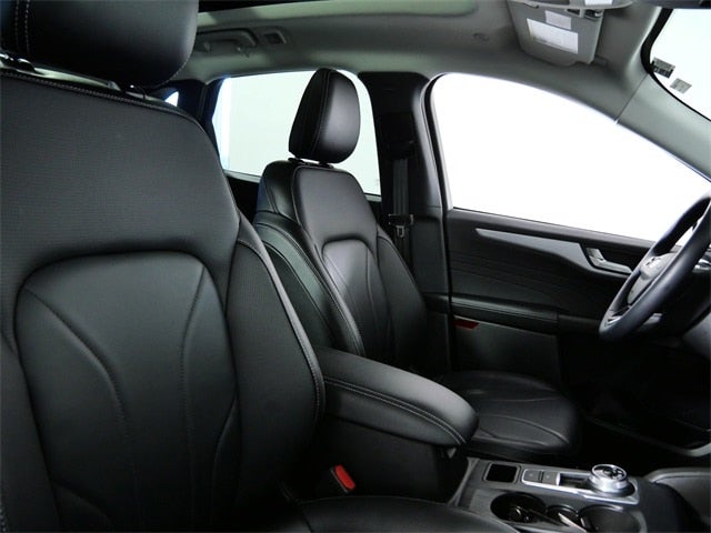 2025 Ford Escape Hybrid Platinum