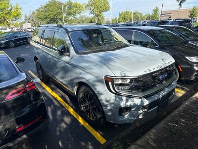 2025 Ford Expedition Platinum
