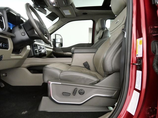 2025 Ford F-250SD Platinum