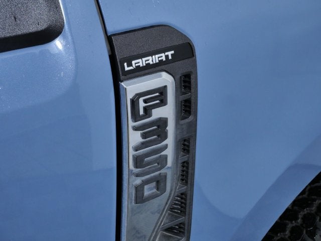 2023 Ford F-350SD Lariat