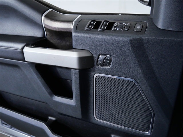 2022 Ford F-350SD Lariat