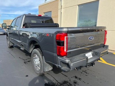 2023 Ford F-350SD Lariat