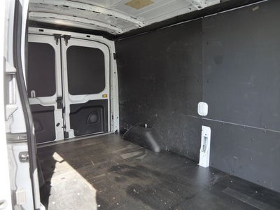 2022 Ford Transit-250 Base
