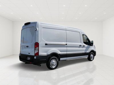 2022 Ford Transit-250 Base