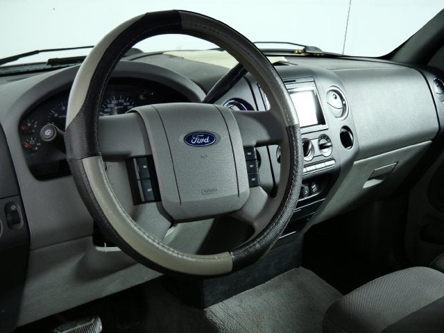 2004 Ford F-150 STX
