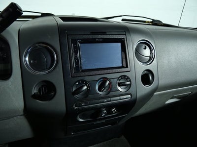 2004 Ford F-150 STX
