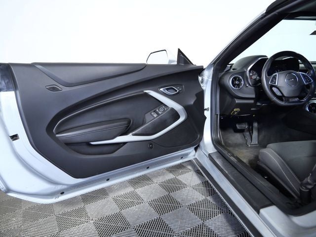 2017 Chevrolet Camaro SS 1SS