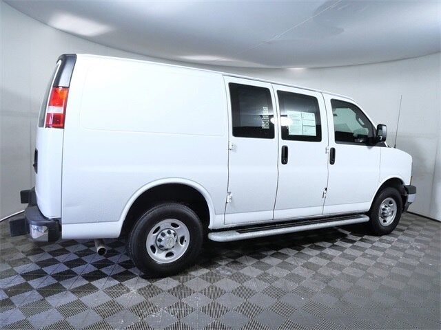 2024 Chevrolet Express 2500 Work Van Cargo