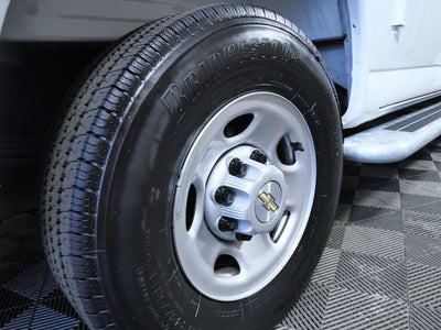 2025 Chevrolet Express 2500 Work Van Cargo