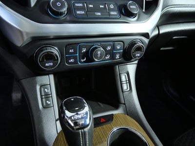 2017 GMC Acadia SLE-2
