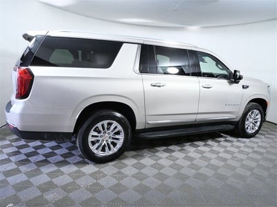 2024 GMC Yukon XL SLT