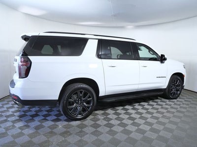 2023 Chevrolet Suburban RST