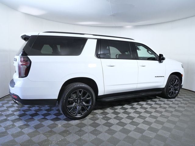 2023 Chevrolet Suburban RST