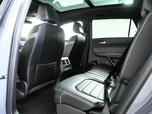 2022 Volkswagen Atlas Cross Sport 3.6L V6 SEL Premium R-Line