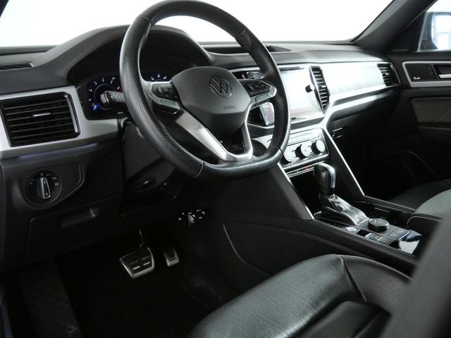 2022 Volkswagen Atlas Cross Sport 3.6L V6 SEL Premium R-Line