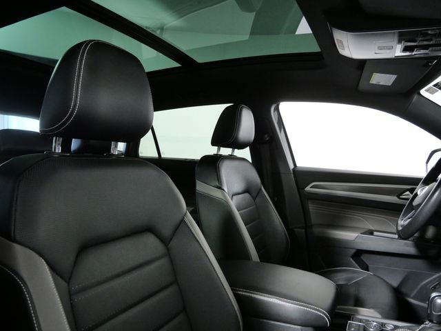 2022 Volkswagen Atlas Cross Sport 3.6L V6 SEL Premium R-Line