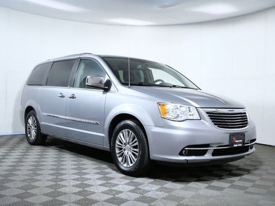 2013 Chrysler Town & Country Touring-L
