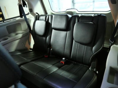 2013 Chrysler Town & Country Touring-L