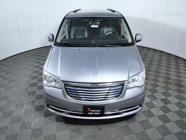 2013 Chrysler Town & Country Touring-L