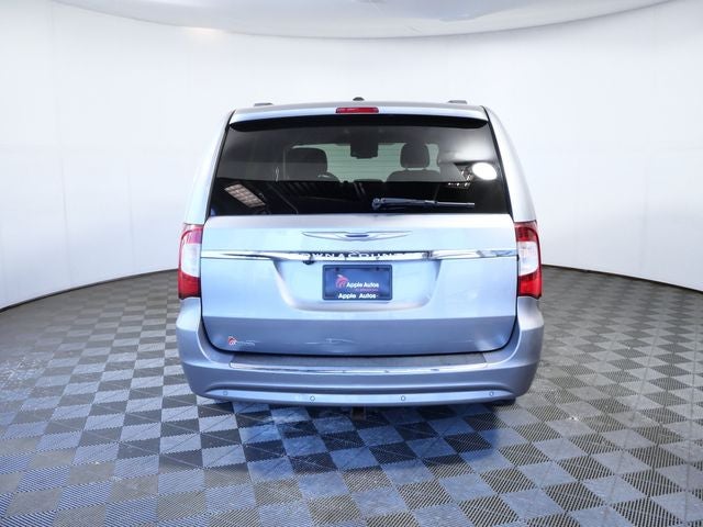 2013 Chrysler Town & Country Touring-L