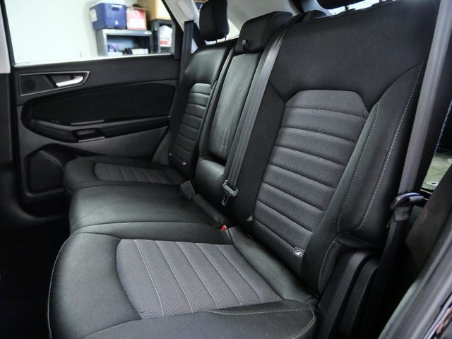 2018 Ford Edge SE
