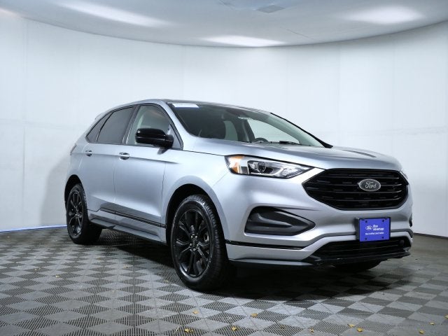 2023 Ford Edge SE