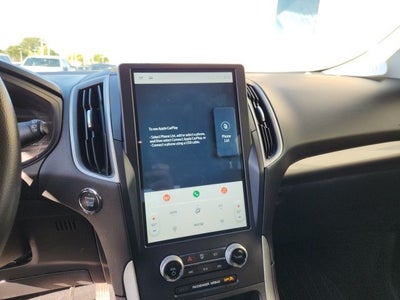2023 Ford Edge SE