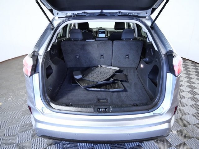 2023 Ford Edge SE